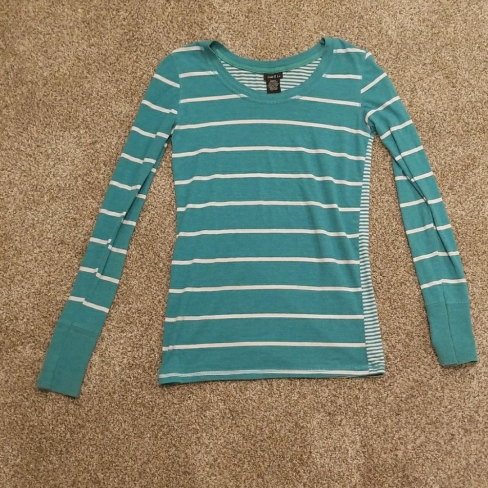 Rue21 Long sleeve shirt